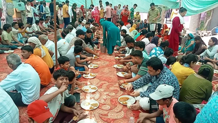 भगवान शनि जन्मोत्सव: रेवाड़ी में भंडारे में उमड़ा श्रद्धालुओं का सैलाब!
