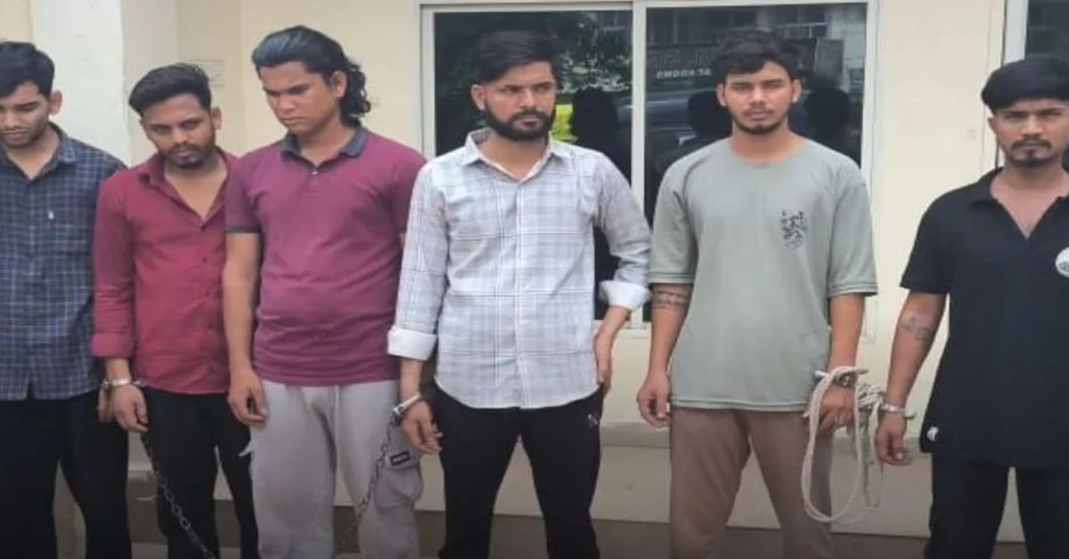 इंदौर में आईपीएल सट्टा रैकेट का भंडाफोड़, 6 गिरफ्तार, 35 मोबाइल बरामद!